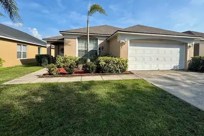 Image de Unique 4-bedroom house with pool in charming Haines City