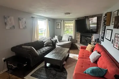 Image de Lovely 3-bedroom house in New Kensington. 10 minutes from Oakmont Country Club