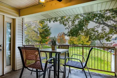 Image de 2-bedroom condo in charming heart of Branson, Mo with WiFi, Tv, fitness room, Ac