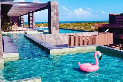 Image de 1-Bd Rooftop Pool Ocean View Close to Beach