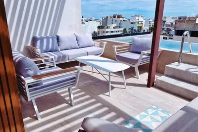 Image de Brand New Studio in 4th Floor with Balcony
