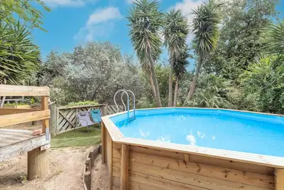 Image de Chalet \"Petite Maison De Bois\" avec vue sur la montagne, Wi-Fi et climatisation