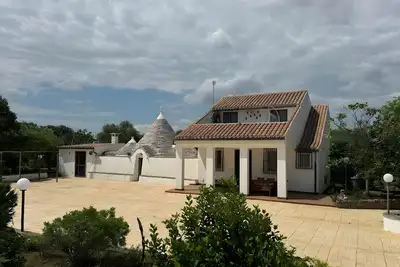 Image de Villa 'Trullo Cantaluna' avec piscine privée, Wi-Fi et climatisation