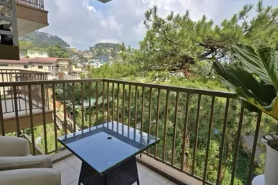 Image de Where refined travel meets exceptional stays.