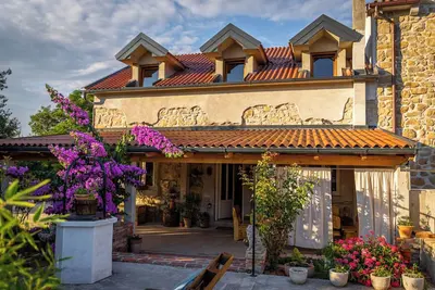 Image de Maison Garden House (119241-K1) - Mundanije
