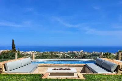 Luxury Villa In Malaga With Heated Pool