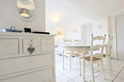 Image de Appartement avec terrasse au port d'Ars-en-RĂ©, Wi-Fi gratuit