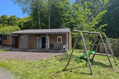 Image de Mobil-home moderne dans la nature d'Auvergne