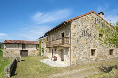 Image de Beautiful and cozy apartment close to city center with a living room and bed room