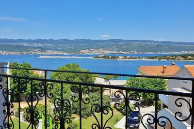 Image de Apartment Branka - sea view, 160 m from sea, terrace, playground