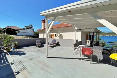 Image de Apartment Gorisek - seafront, 10 m from sea, sea view, private terrace, parking