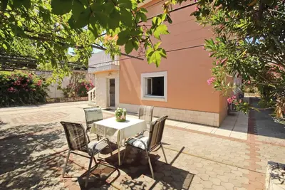 Image de Apartment Radosna - 370 m from the sea, private terrace, free parking, ground floor