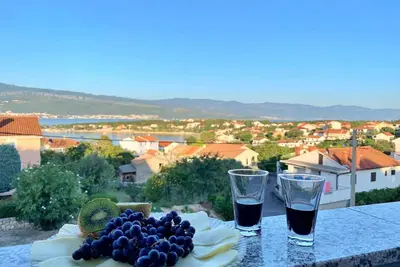 Image de Apartment Rozi - sea view, balcony, 260 m from sea, private parking