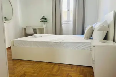 Image de Authentic 4 Bd Athenian Apartment in Kipseli