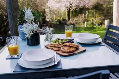 Image de Luxury Apartment nr Broadway with Private Parking!