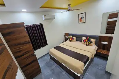 Image de Meera's Nb & Db 1 - bedroom apartment with WiFi and Ac in picturesque Panchgani