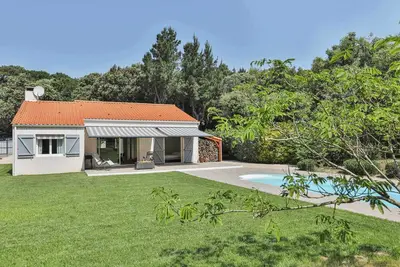 Image de Jard-sur-Mer : Villa Familiale Proche Plage & Forêt avec Piscine Privée