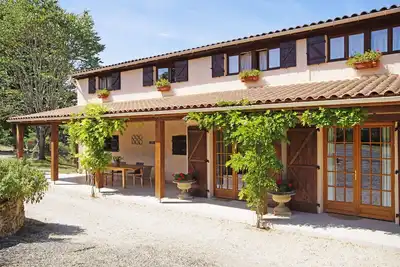 Image de Le Manoir - sleeps 12 guests in 5 bedrooms