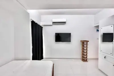 Image de 300sqft 5 Comfortable Studio w/ Gym & Pool Access
