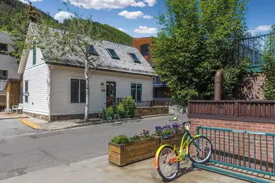 Image de Diamondtooth Cottage