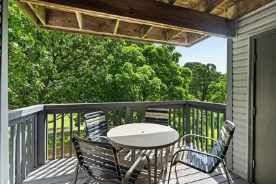 Image de Ron's Retreat - Stay for 6 with Resort Amenities