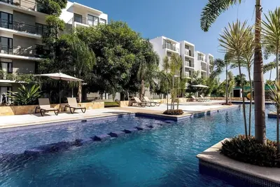 Image de Modern Condo, Great Pool, Beach 5 mins