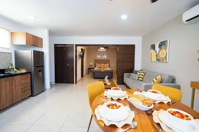 Image de Cheerful Condo, Mountainview Roof and Lounge