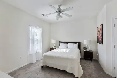 Image de Charming 2 Br Resort Apt Perfect for Girls’ Trip