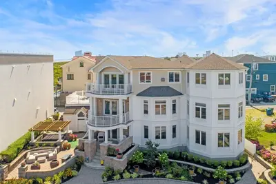 Image de Brigantine Beach Retreat + Sleeps 16