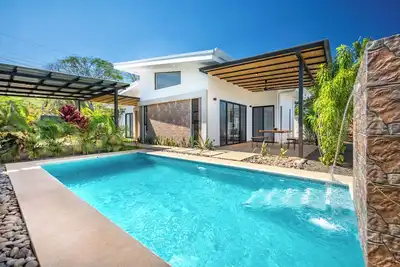 Image de Private House and Pool 15 min from Tamarindo Town