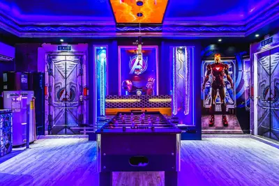 Image de Huge Home with Game Room & Theater Near Disney