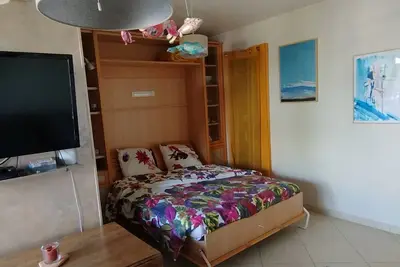 Image de Studio avec balcon proche centre-ville