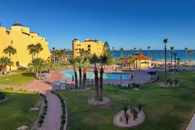 Image de Sandy Beach Princesa B309 Ocean Front Resort