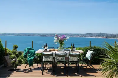 Image de Vane Tower -  a house that sleeps 10 guests  in 5 bedrooms