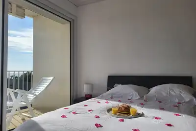 Image de Appartement rénové pour 4 pers. , vue mer, salle de jeux et parking inclus