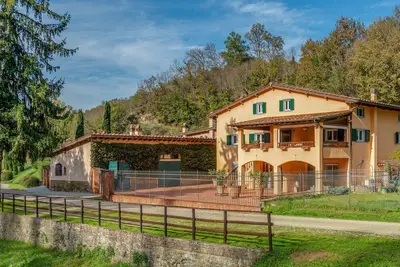 Image de Villa Vasari - Sept Chambres Villa, Couchages 12