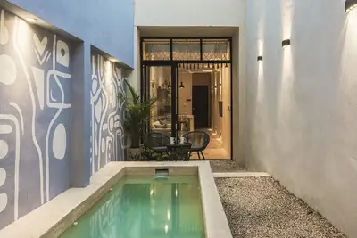 Image de Stylish Home in Downtown Merida – A Serene Escape with Great Access