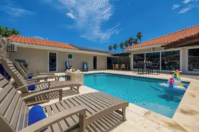 Image de Beachfront 3br3ba w/Private Pool @ Boca Catalina