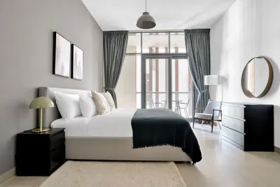 Image de Blueground | Jaddaf Waterfront, pool, nr Dubai Creek