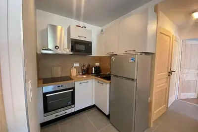 Image de À 50m des pistes de ski, balcon, télévision, casier à ski, 49m², Valmorel