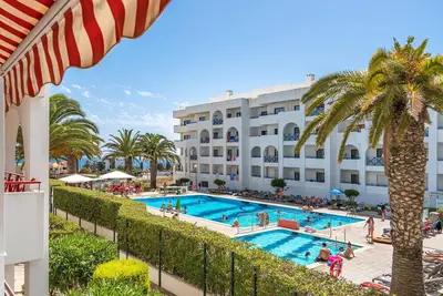 Image de Appartement 'Palmeiras' avec vue sur la mer, Wi-Fi et climatisation