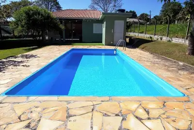 Image de IncrĂvel chácara com lazer completo, WiFi e piscina