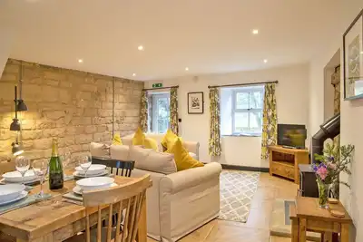 Image de Two-bedroom, dog-friendly cottage on the Stainsborough Hall Estate
