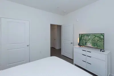 Image de Spacious 3 Br Resort Apt Great for Groups