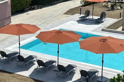 Image de Fully equipped and spacious apartment with balconies and outdoor pool