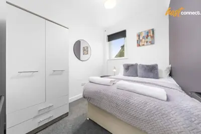 Image de 2 Bed Home with Parking Sleeps 4