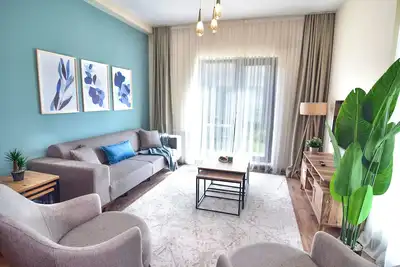 Image de Spacious 2br with Garden- Long term rent