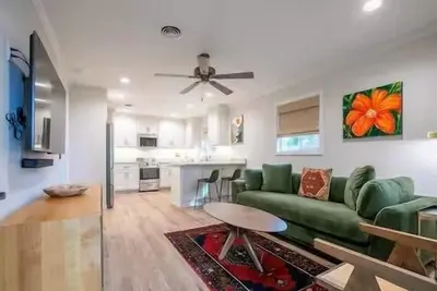Image de The Square on Old Sardis Rd Cozy 4plex by Vdv