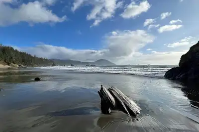 Image de Port Orford Lake Escape | Scenic Views • Nature