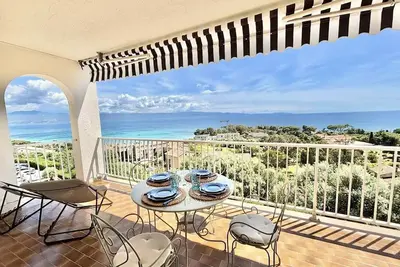 Image de Ferienwohnung 3 Zimmer 4 Betten Ajaccio